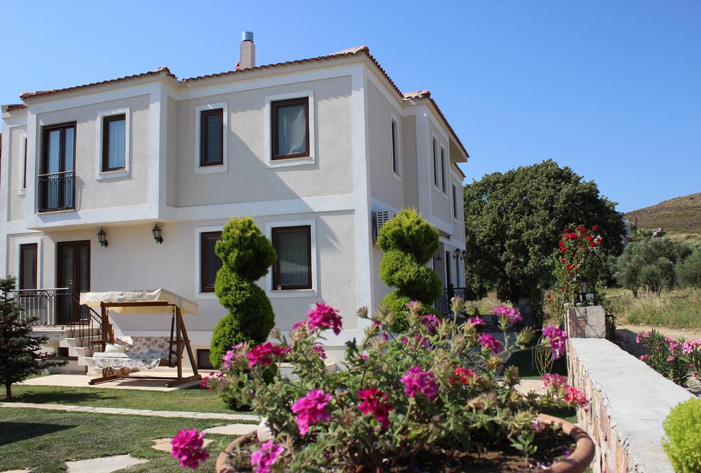 Adacayi Hotel Bozcaada Island Esterno foto