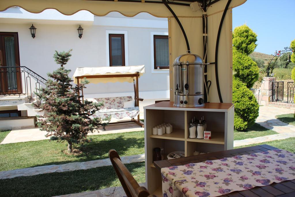 Adacayi Hotel Bozcaada Island Esterno foto