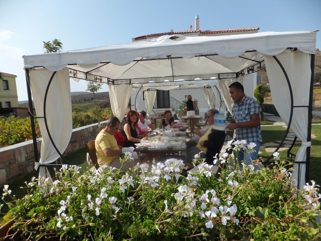 Adacayi Hotel Bozcaada Island Esterno foto